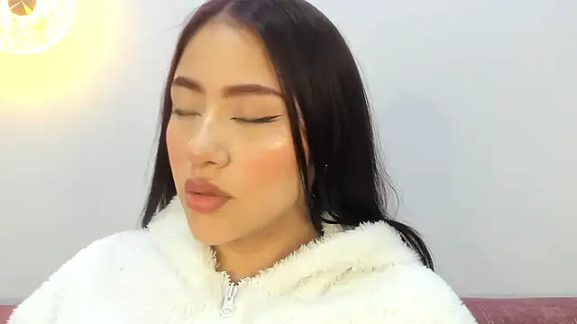 nicolle pierce online show from February 17, 2026, 11:18 am