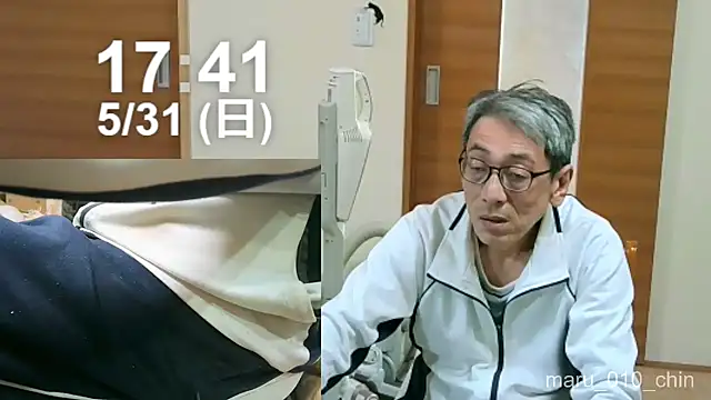 mama010-chan online show from May 31, 2026, 8:42 am