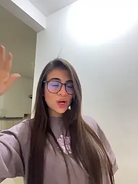 Snapshot of MariaIsabella8 chatting on May 12, 2026, 10:27 pm MariaIsabella8 online show from May 12, 2026, 10:27 pm