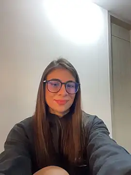 Snapshot of MariaIsabella8 chatting on June 3, 2026, 11:20 pm MariaIsabella8 online show from June 3, 2026, 11:20 pm