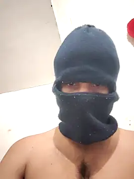 Snapshot of davidss57400 chatting on December 22, 2025, 4:40 pm davidss57400 online show from December 22, 2025, 4:40 pm