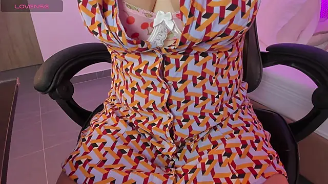 gipsela gomez online show from February 11, 2026, 7:25 pm