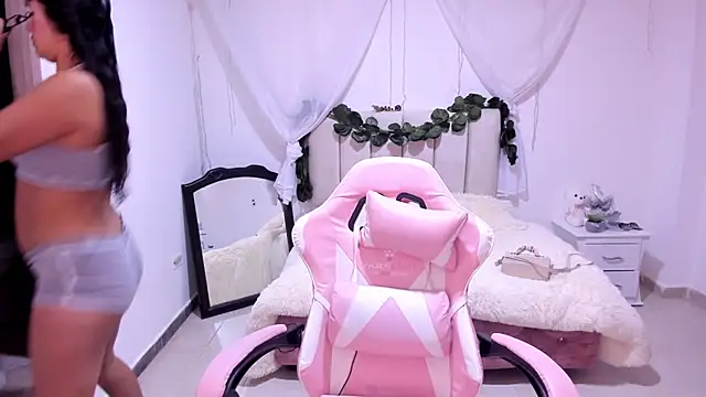 Snapshot of briandah_ chatting on January 9, 2026, 10:44 am briandah online show from January 9, 2026, 10:44 am