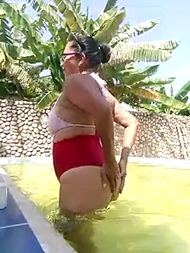 Snapshot of rosi_pamela chatting on February 24, 2025, 6:15 pm rosi pamela online show from February 24, 2025, 6:15 pm