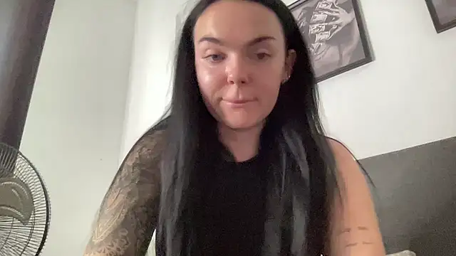 yorkshiregal online show from October 29, 2025, 7:40 am