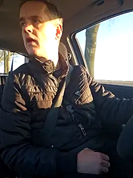 Snapshot of Hectorthyssen1 chatting on March 5, 2025, 4:24 pm Hectorthyssen1 online show from March 5, 2025, 4:24 pm