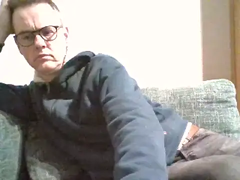 Snapshot of Hectorthyssen1 chatting on February 9, 2025, 10:11 pm Hectorthyssen1 online show from February 9, 2025, 10:11 pm