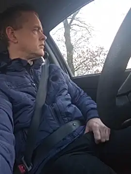 Hectorthyssen1 online show from February 2, 2026, 3:55 pm