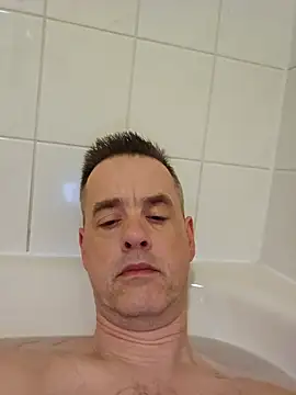 Snapshot of Hectorthyssen1 chatting on February 3, 2025, 7:52 pm Hectorthyssen1 online show from February 3, 2025, 7:52 pm