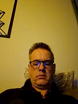 Snapshot of Hectorthyssen1 chatting on September 27, 2025, 10:16 pm Hectorthyssen1 online show from September 27, 2025, 10:16 pm