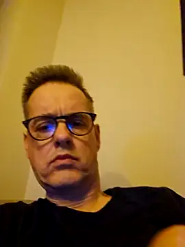 Snapshot of Hectorthyssen1 chatting on February 19, 2025, 11:04 pm Hectorthyssen1 online show from February 19, 2025, 11:04 pm