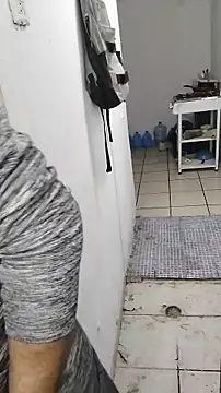 Snapshot of miketripi420 chatting on February 19, 2026, 3:25 am miketripi420 online show from February 19, 2026, 3:25 am