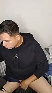 Snapshot of miketripi420 chatting on February 1, 2026, 5:38 am miketripi420 online show from February 1, 2026, 5:38 am