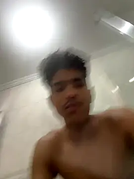 Ryan-hot online show from September 29, 2025, 8:25 pm