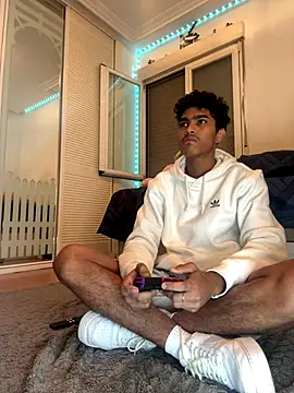 Ryan-hot online show from October 23, 2025, 7:12 pm