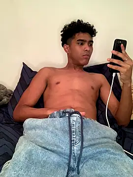 Ryan-hot online show from September 16, 2025, 7:59 pm