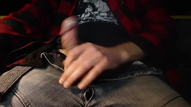 Snapshot of contemptumundi888 chatting on January 17, 2025, 11:51 pm contemptumundi888 online show from January 17, 2025, 11:51 pm