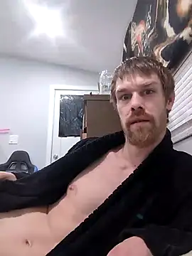 Snapshot of kinkyandmarried chatting on January 4, 2025, 4:11 pm kinkyandmarried online show from January 4, 2025, 4:11 pm