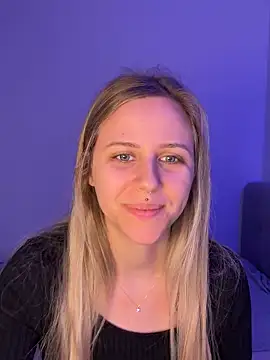 Snapshot of lunawolf21 chatting on February 11, 2026, 7:41 am lunawolf21 online show from February 11, 2026, 7:41 am