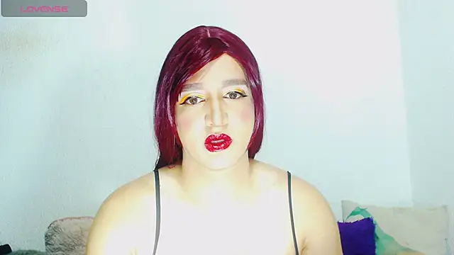 Snapshot of alexandrasexy32 chatting on June 9, 2026, 9:49 pm alexandrasexy32 online show from June 9, 2026, 9:49 pm