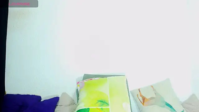 Snapshot of alexandrasexy32 chatting on June 16, 2026, 2:00 am alexandrasexy32 online show from June 16, 2026, 2:00 am