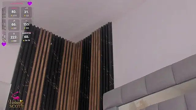 vivianne scott online show from April 16, 2026, 1:45 pm