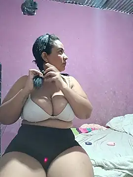 Snapshot of Milena1024 chatting on July 11, 2026, 1:17 am Milena1024 online show from July 11, 2026, 1:17 am