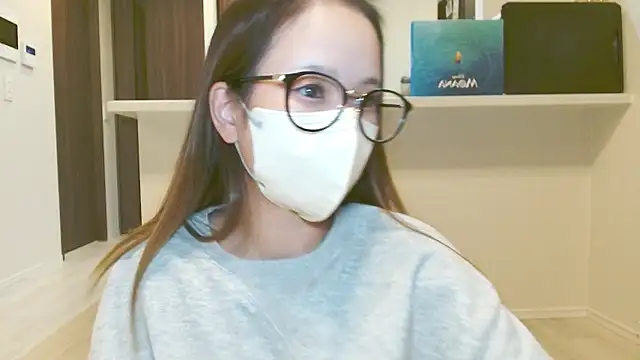  hina chan  online show from September 30, 2025, 2:23 pm