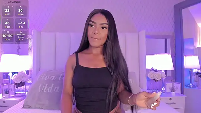 SophiaSmiiths  online show from March 20, 2026, 9:27 pm