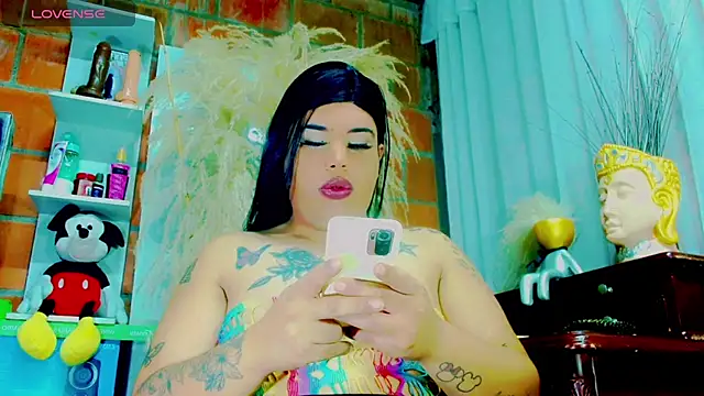 Snapshot of nauthyvalentina chatting on February 18, 2026, 2:02 pm nauthyvalentina online show from February 18, 2026, 2:02 pm