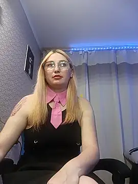 Snapshot of JaneLaJewel chatting on May 24, 2026, 6:08 pm JaneLaJewel online show from May 24, 2026, 6:08 pm
