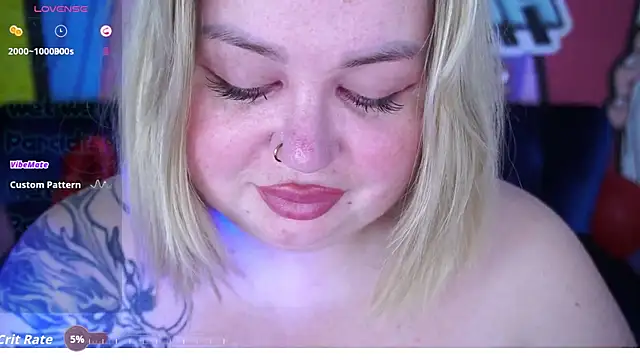 Snapshot of ZaraReignn chatting on February 12, 2026, 9:03 pm ZaraReignn online show from February 12, 2026, 9:03 pm