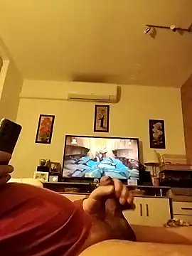 glacier77glacier77 online show from January 1, 2025, 9:41 pm