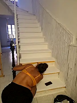 Snapshot of MK_34C chatting on October 6, 2025, 12:28 pm MK 34C online show from October 6, 2025, 12:28 pm