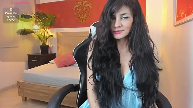 Snapshot of elissa_iris chatting on February 6, 2025, 2:22 am elissa iris online show from February 6, 2025, 2:22 am