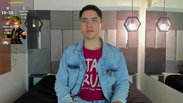 Snapshot of LiamNovak chatting on December 5, 2025, 11:42 am LiamNovak online show from December 5, 2025, 11:42 am