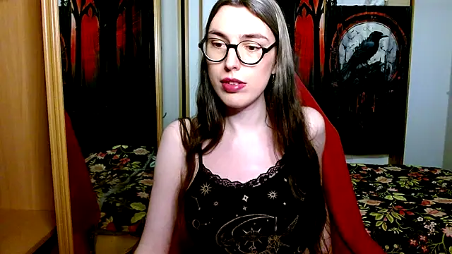 bluerose00 online show from October 3, 2025, 8:21 pm