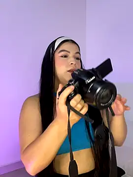 Blancanievess online show from October 11, 2025, 10:33 pm