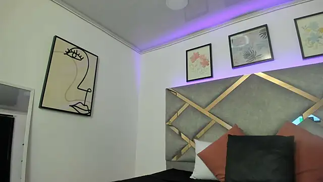 marian pinzon online show from March 4, 2025, 2:38 am