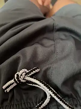 Snapshot of Desiboy___21 chatting on December 8, 2024, 6:54 am Desiboy   21 online show from December 8, 2024, 6:54 am