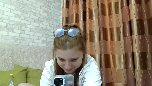 kila lo online show from March 6, 2026, 12:05 am