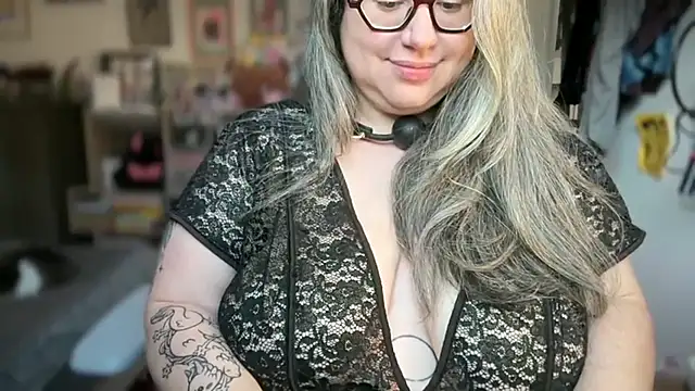 Snapshot of MimiParis chatting on January 13, 2025, 10:36 am MimiParis online show from January 13, 2025, 10:36 am