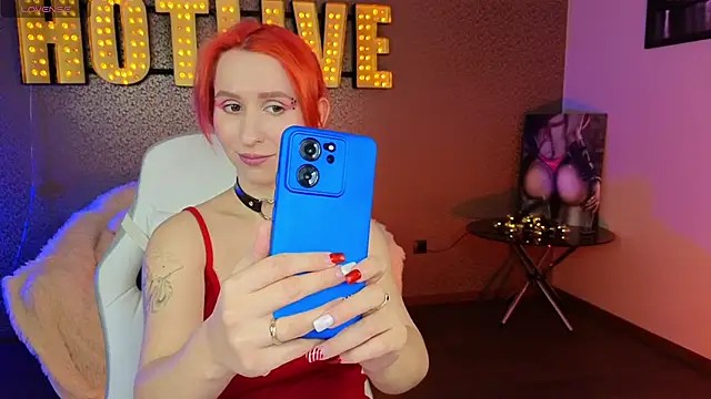 AliceBYKiss online show from February 14, 2025, 12:36 pm