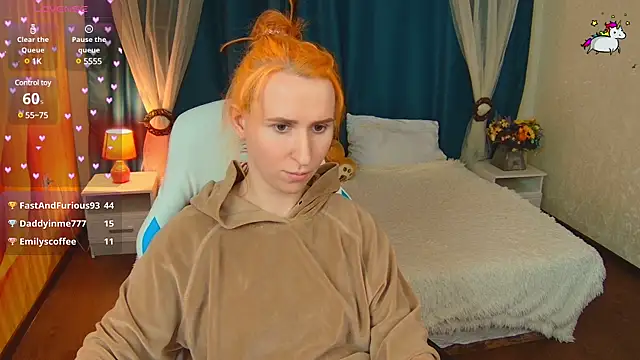 AliceBYKiss online show from February 9, 2025, 3:34 pm