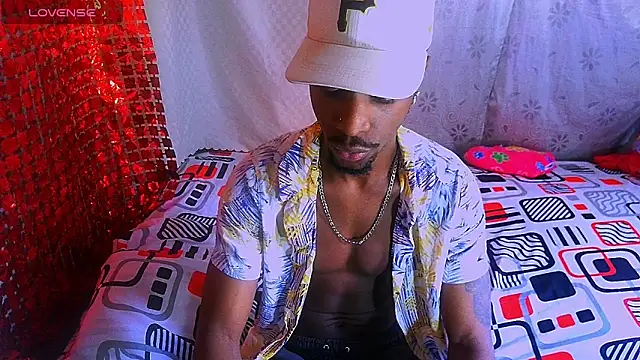 Aroonpapisex online show from December 14, 2024, 7:25 pm