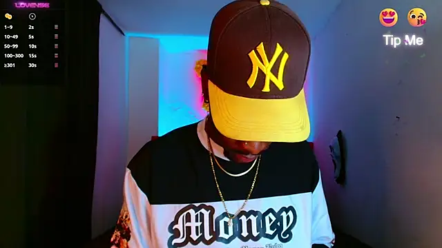 Aroonpapisex online show from February 19, 2026, 3:03 am