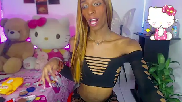 lucianadolll online show from March 3, 2026, 10:00 am