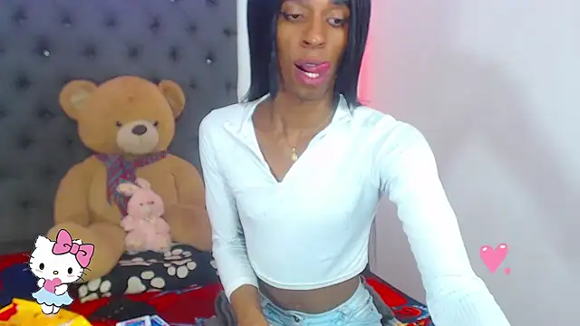 lucianadolll online show from October 24, 2025, 6:01 am