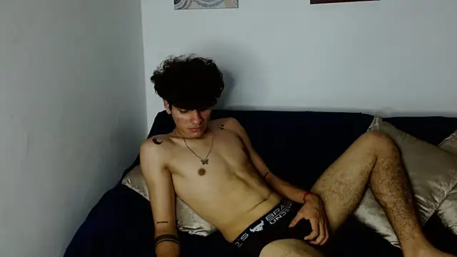 Themilow online show from March 1, 2025, 5:52 am