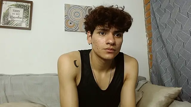 Themilow online show from February 6, 2025, 6:51 am